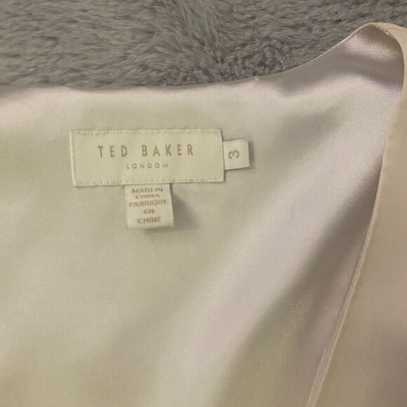 Ted Baker play suit, size M - Picture 13 of 14